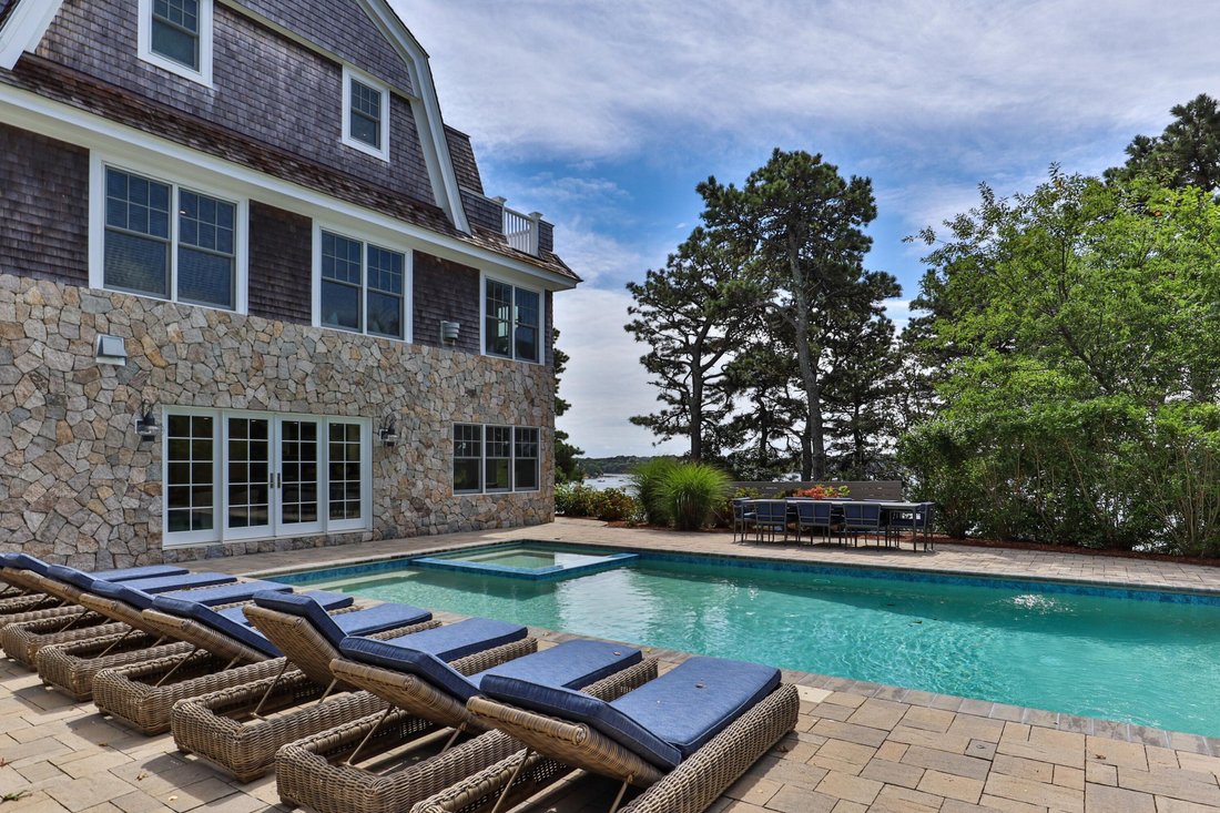 Co Op in Chatham, Massachusetts, United States 3 - 18406704