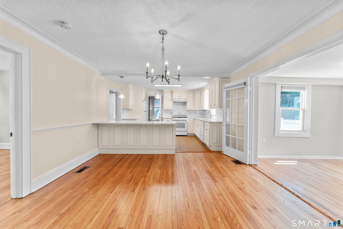 Apartment in Bridgeport, Connecticut, United States 4 - 18395320