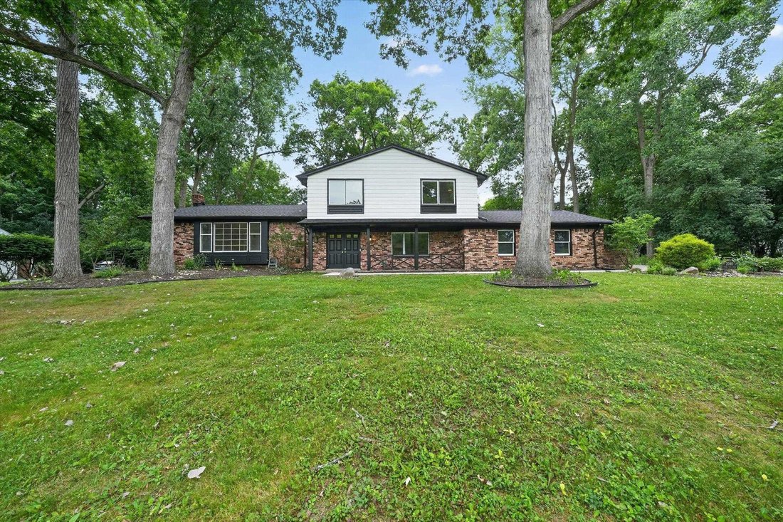House in Orchard Lake Village, Michigan, United States 3 - 18406127