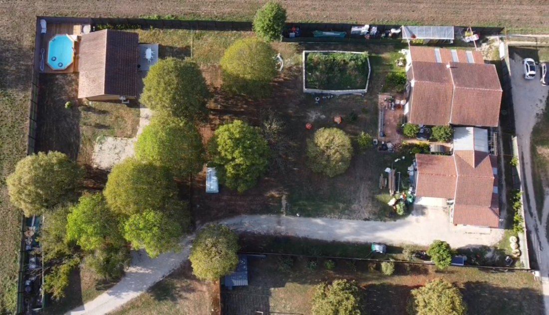 Villa in Montignac-Lascaux, Nouvelle-Aquitaine, France 1 - 18405380