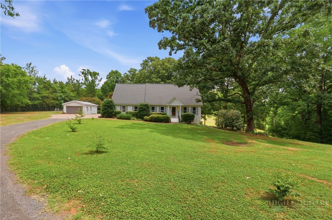 House in Waxhaw, North Carolina, United States 2 - 18402815