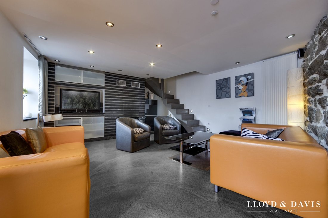 Chalet in Tignes, Auvergne-Rhône-Alpes, France 1 - 17024627