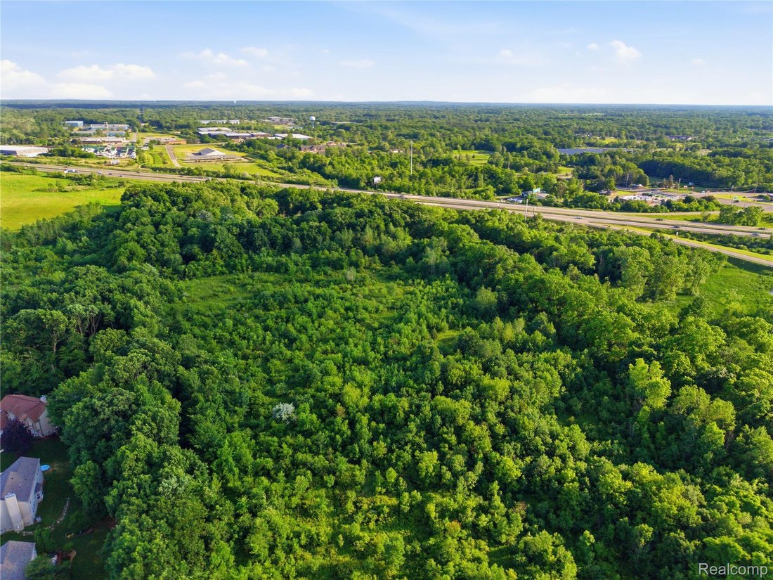 Land in Grand Blanc Township, Michigan, United States 4 - 18419115