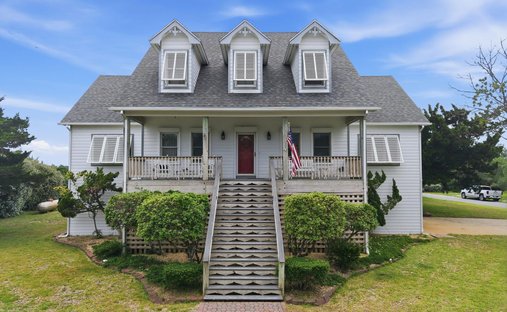 House in Avon, North Carolina, United States 1