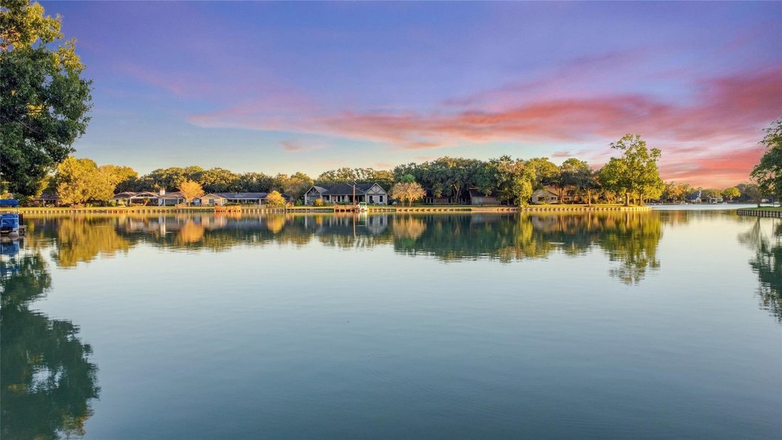 House in Sugar Land, Texas, United States 4 - 18403703