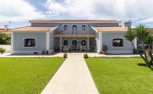 Villa in Palmela, Setubal, Portugal 1
