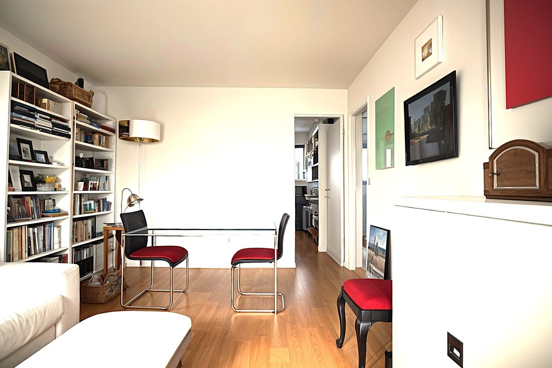 Apartment in Buttes Aux Cailles-Glacière, Paris 13e Arrondissement, Paris 2 - 18406011