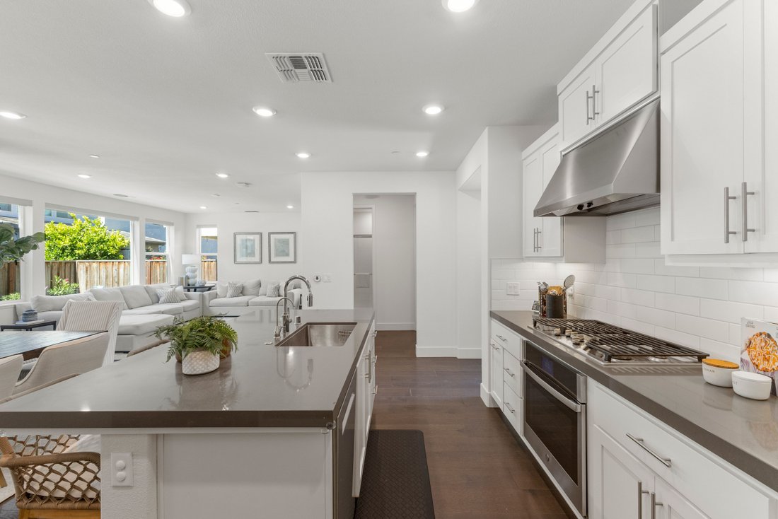 House in Dublin, California, United States 5 - 18392318