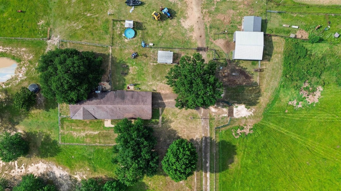 House in Gilmer, Texas, United States 3 - 18407061