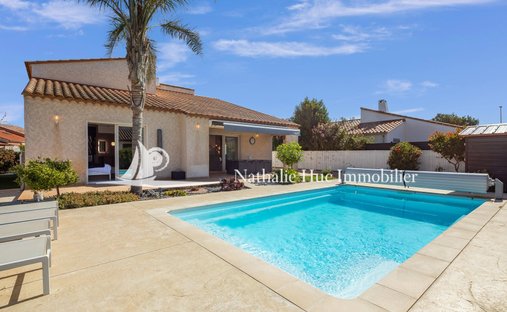 Villa in Sainte-Marie-la-Mer, Occitania, France 1