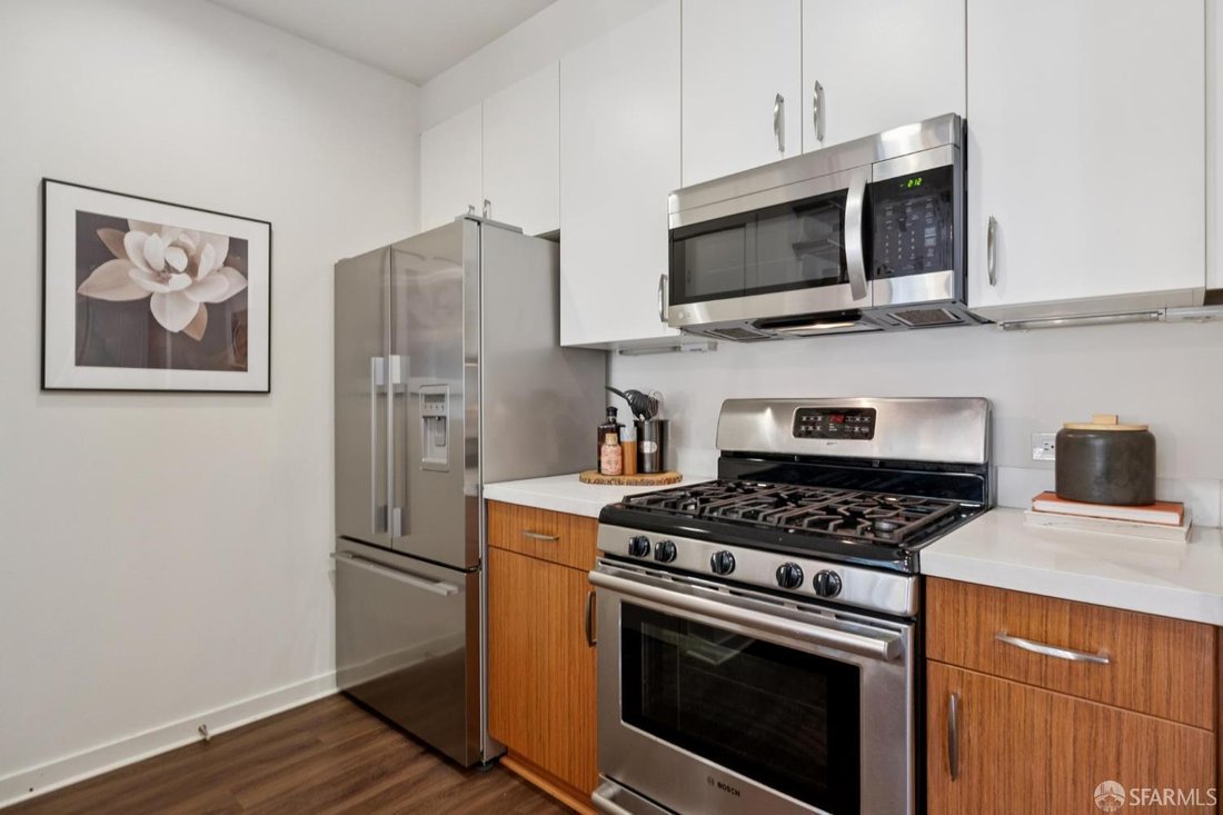 Condo in San Francisco, California, United States 5 - 18406605