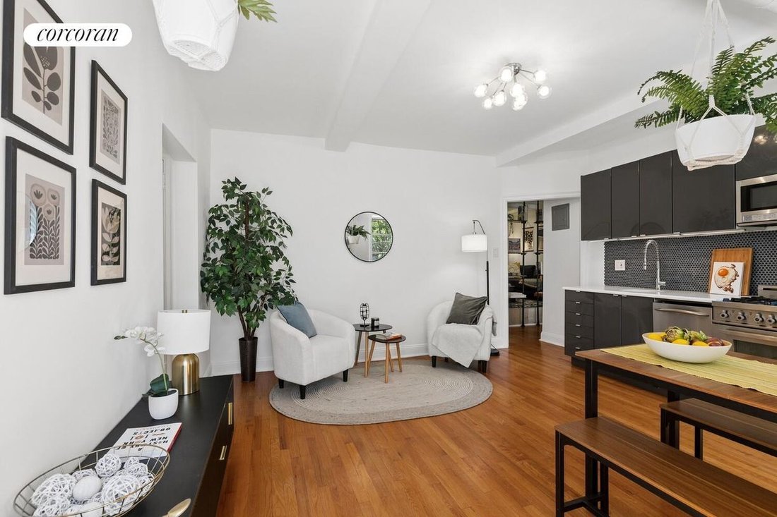Co Op in New York, New York, United States 3 - 18144088