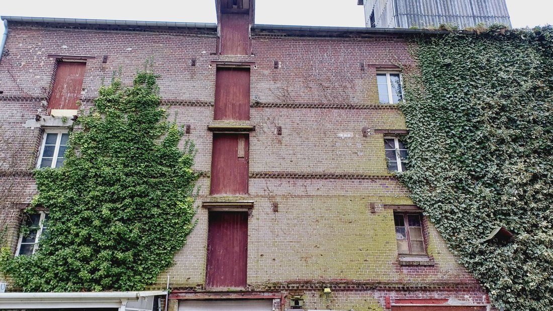 Zone Est, Noyon, France 2 - 18405409