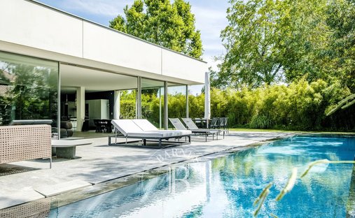House in Jean Moulin, Le Bouscat, France 1