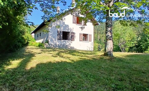 House in Villard-de-Lans, Auvergne-Rhône-Alpes, France 1