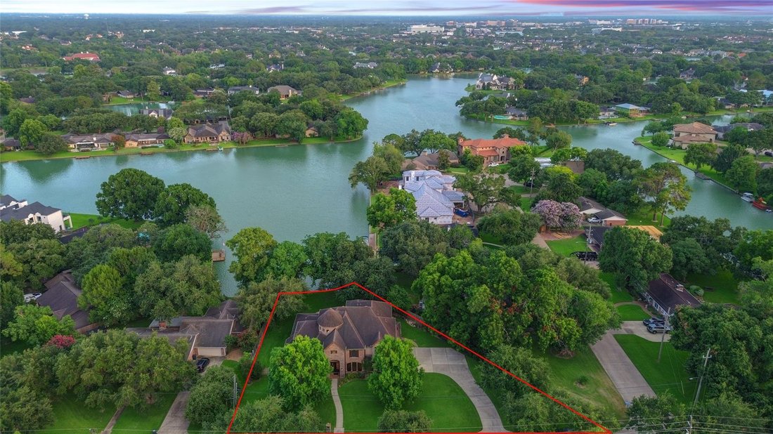 House in Sugar Land, Texas, United States 2 - 18403703