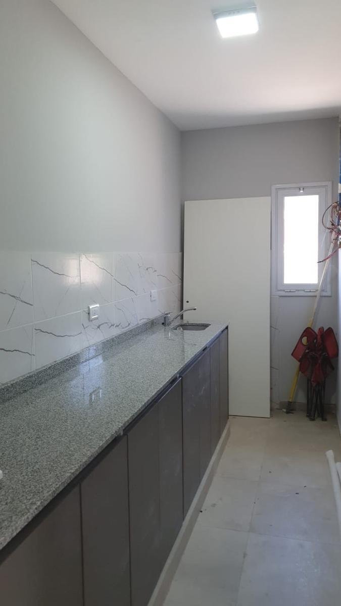 House in Neuquen, Neuquen, Argentina 3 - 18404283