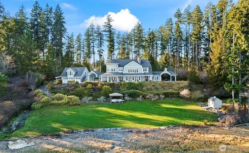 House in Grapeview, Washington, United States 1