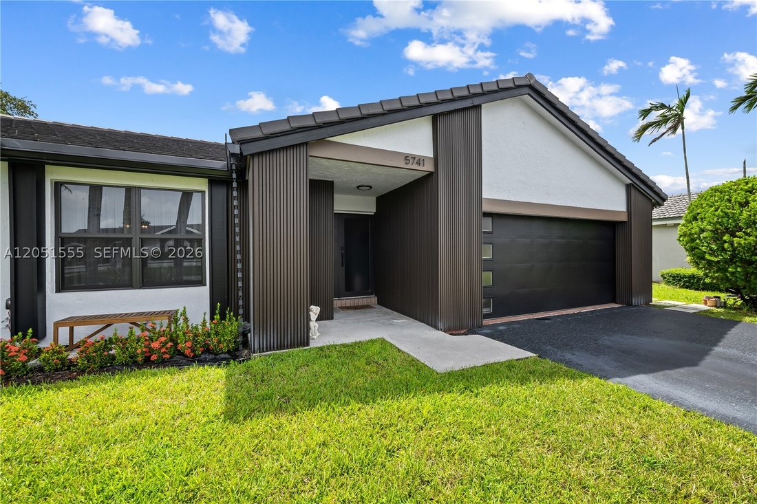 House in Southwest Ranches, Florida, United States 4 - 18414826