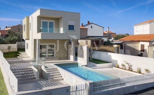 House in Liznjan, Istria County, Croatia 1
