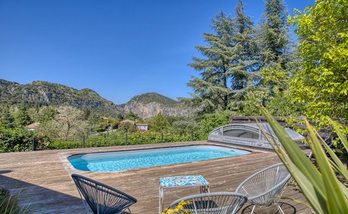 Villa in Anduze, Occitania, France 1