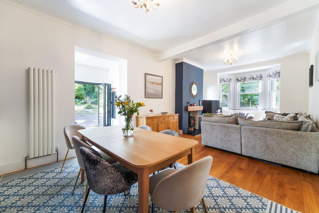 House in Walton on the Hill, Reigate and Banstead, England 1 - 18407108