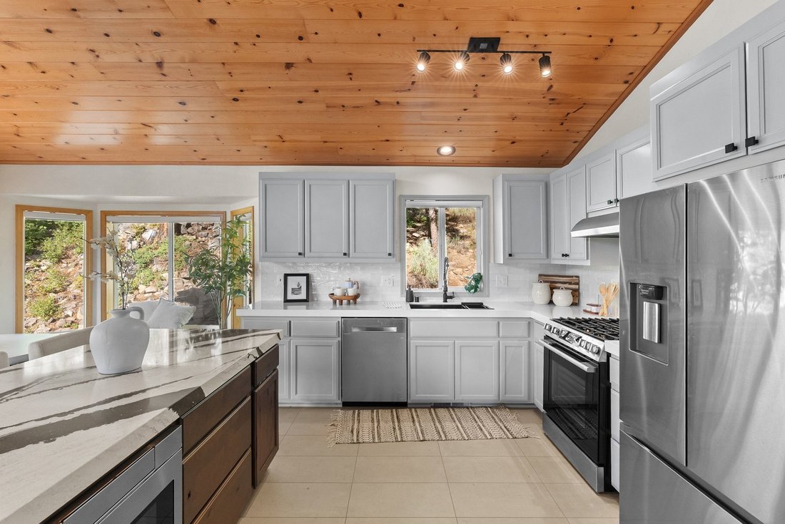 House in Truckee, California, United States 1 - 18404859