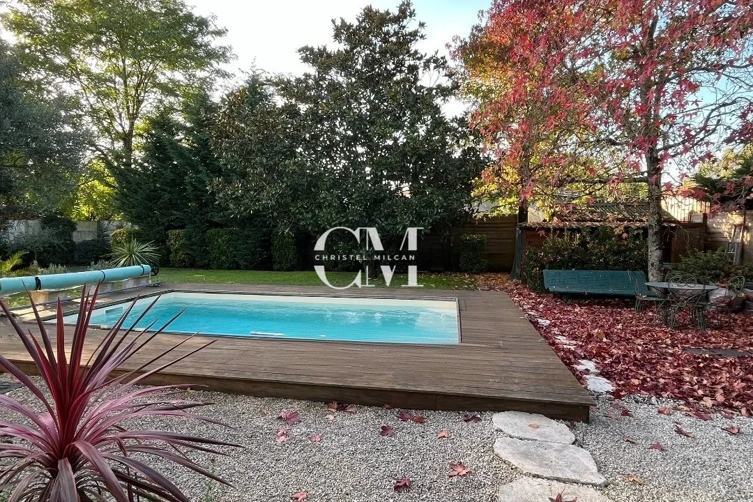 Villa in Capeyron, Mérignac, France 4 - 18405449