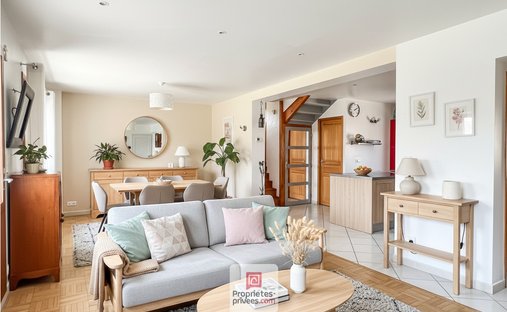 Villa in Palisses-Tuileries-Montfort-Belledonne, Crolles, France 1