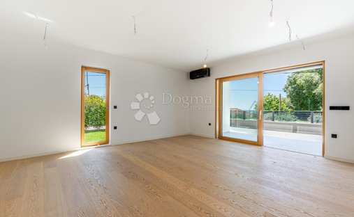 Apartment in Mjesni odbor Kantrida, Grad Rijeka, Primorje-Gorski Kotar County 1
