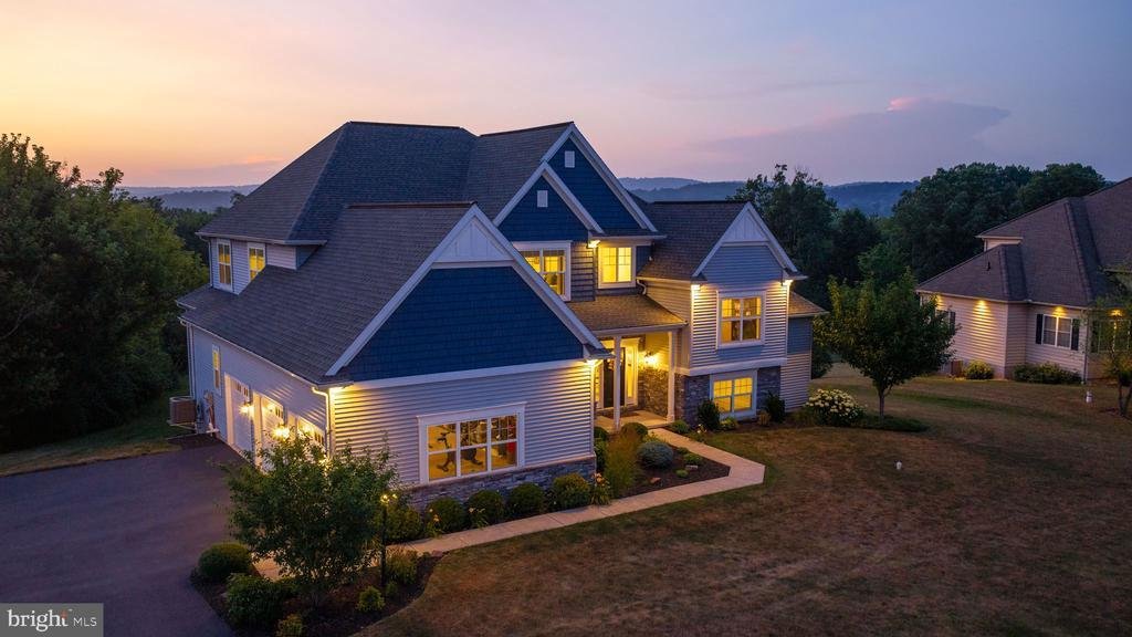 House in Adamstown, Pennsylvania, United States 5 - 18411635