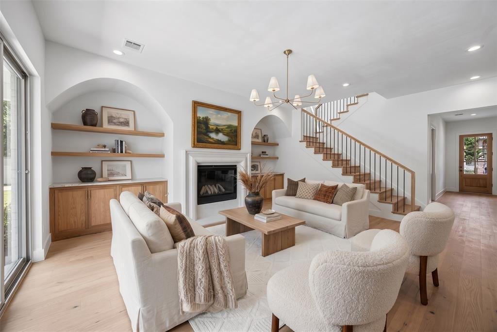 House in Dallas, Texas, United States 3 - 18145932
