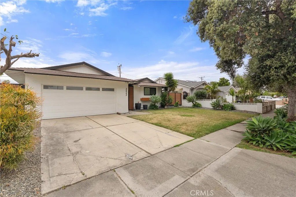 House in Santa Ana, California, United States 3 - 18403140