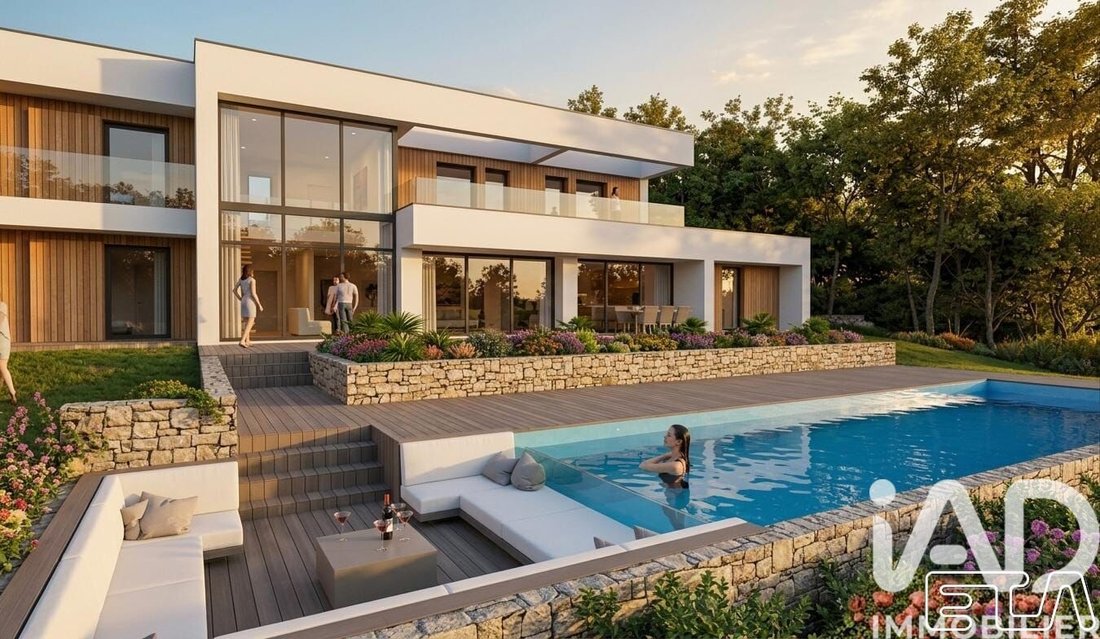 Land in Le Rouret, Provence-Alpes-Côte d'Azur, France 2 - 17512945