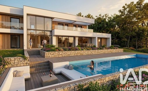 Land in Le Rouret, Provence-Alpes-Côte d'Azur, France 1