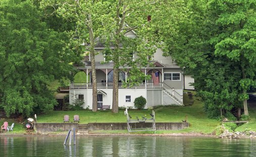 House in Hammondsport, New York, United States 1