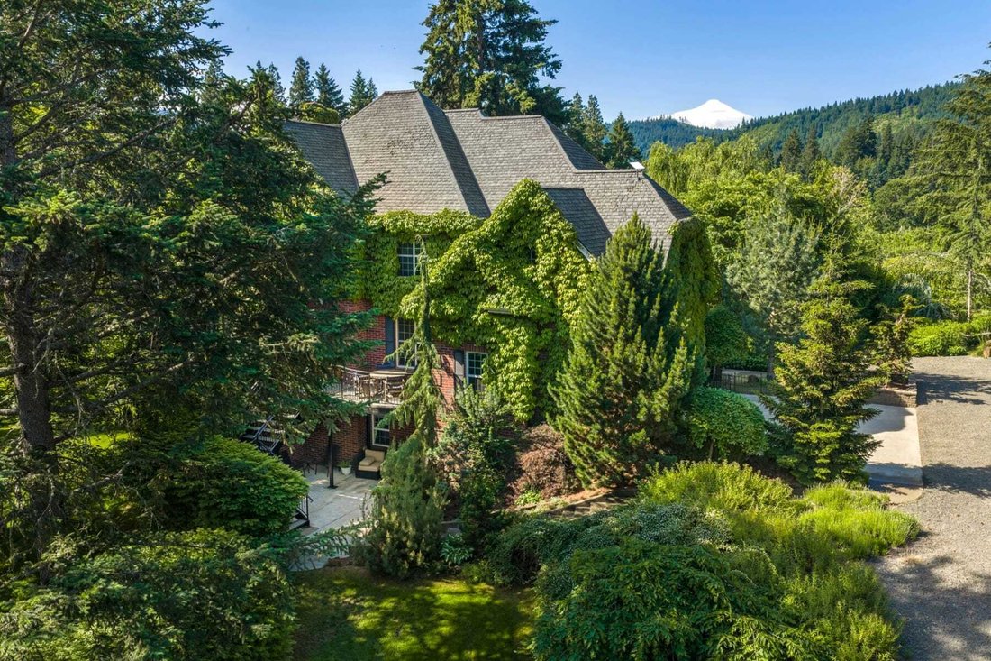 House in Hood River, Oregon, United States 2 - 17559074