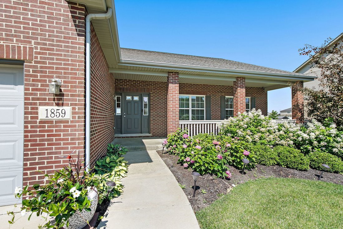 House in New Lenox, Illinois, United States 2 - 18408476