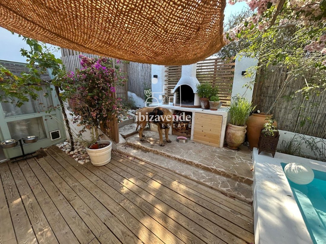 Villa in Sant Rafel de sa Creu, Sant Antoni de Portmany, Balearic Islands 3 - 18402738