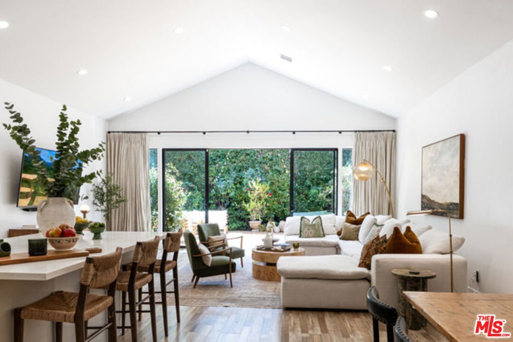 House in Los Angeles, California, United States 1 - 18407682