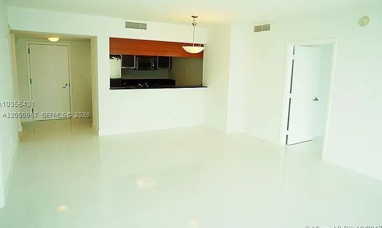 Condo in Miami, Florida, United States 3 - 18403373