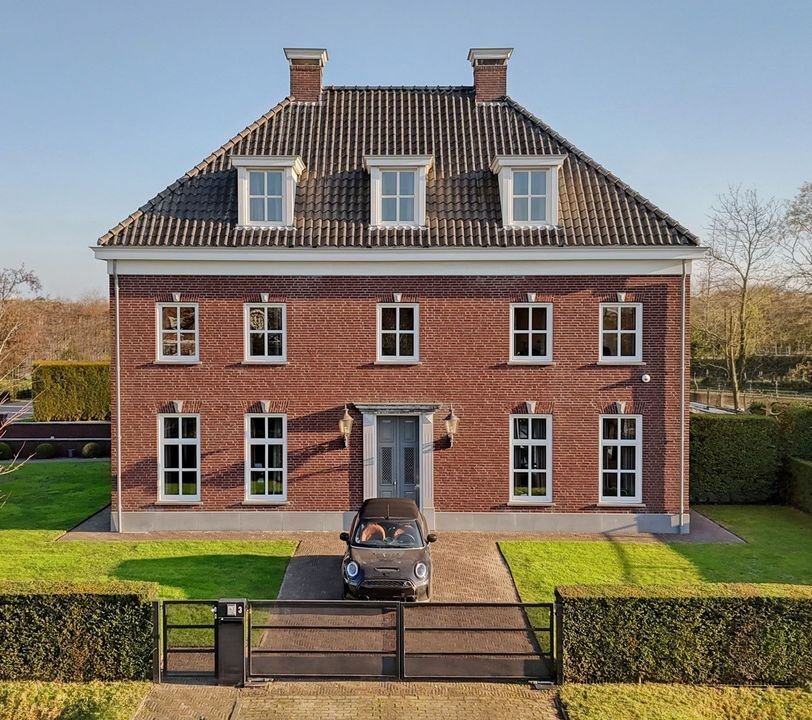 Villa in Breda, North Brabant, Netherlands 1 - 18412215