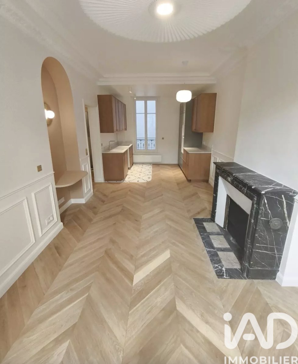 Apartment in Gros Caillou, Paris 7e Arrondissement, Paris 2 - 17041702