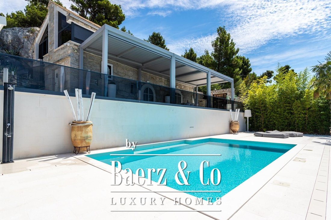 Villa in Brela, Split-Dalmatia County, Croatia 1 - 18408491