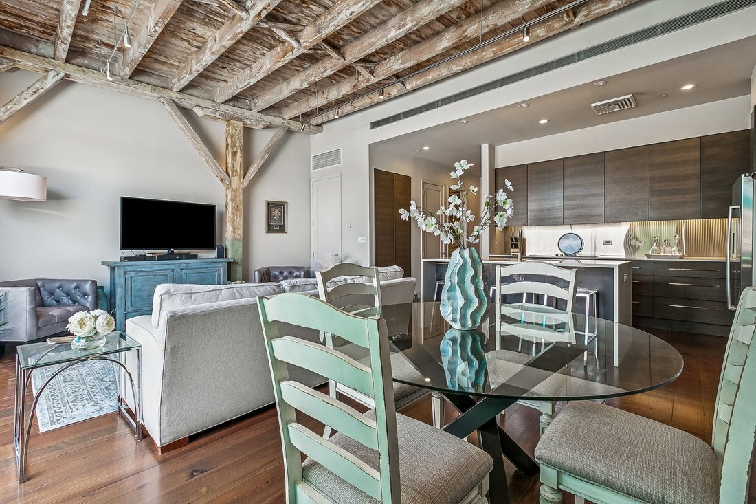 Condo in New Orleans, Louisiana, United States 5 - 18411928