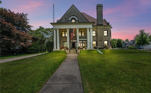 House in Port Clinton, Ohio, United States 1