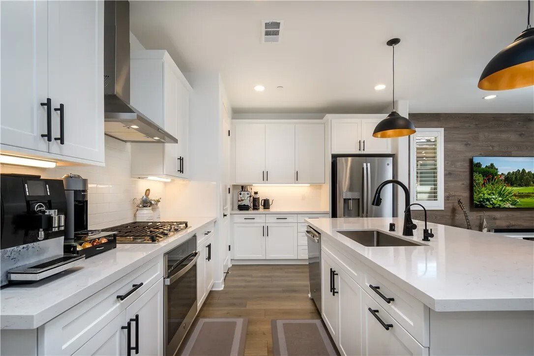 House in Corona, California, United States 5 - 18411264