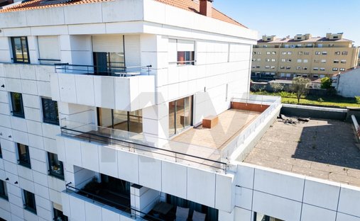 Appartement à Santa Marinha et Sao Pedro da Afurada, District de Porto, Portugal 1