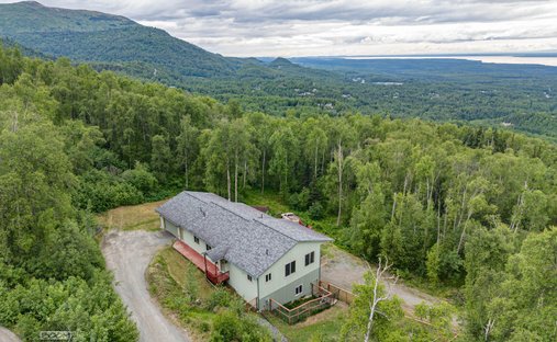 House in Anchorage, Alaska, United States 1