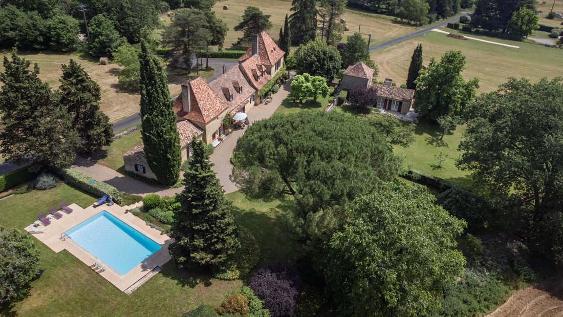 Villa in Saint-Capraise-de-Lalinde, Nouvelle-Aquitaine, France 1 - 18405760